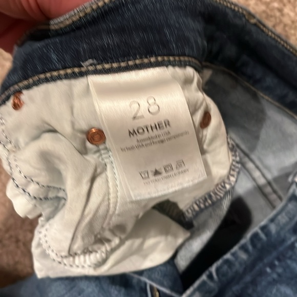 MOTHER Jeans - The Swooner Ankle Fray - Picture 4 of 4